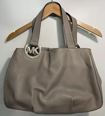 Michael Kors Large Zipper Tote Shoulder Bag Grey Gray Leather Clean Immaculate • $58.50