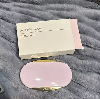 Mary Kay Vintage Pink/Gold Refillable Foundation Compact. New In Box • $11