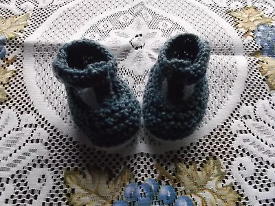 £1.65 • Buy Hand Knitted  Baby Shoes / Booties Prem / Newborn 
