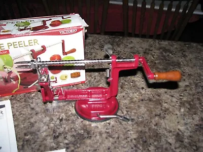 Johnny Apple Peeler TM By VICTORIO VKP1010 Suction Base Strong Cast Iron Red • $18.57