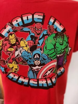 VTG Marvel Comics T-Shirt Incredible Hulk Spiderman Superman Ironman Red Sz M • $19.95