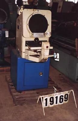 14  Jones & Lamson Bench-type  Tc14  Optical Comparator - #19169 • $250