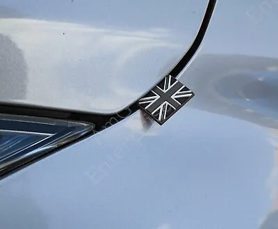 Union Jack Grey Flag Tab Door Bonnet Badge For Land Rover Defender Defender Car • £9.99