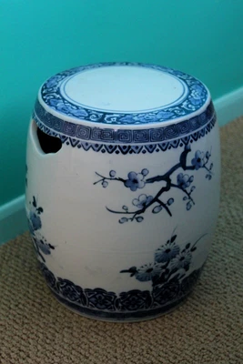 $450 • Buy Antique Vintage CHINESE BLUE WHITE PORCELAIN BARREL GARDEN SEAT 