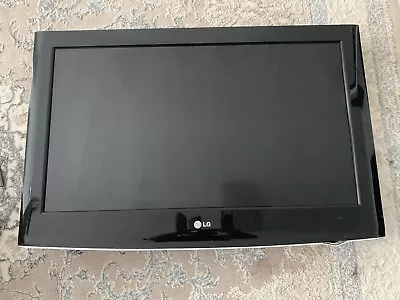 LG Television | Model 32LH3000 - 32” Screen - 60Hz - 1080p • £25