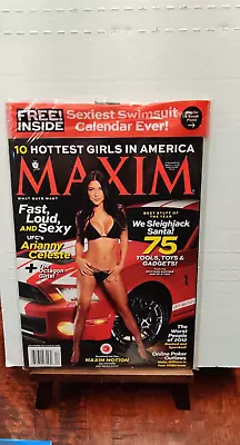MAXIM MAGAZINE  DECEMBER  2012 10 Hottest GIRLS IN AMERICA Sealed With Calendar • $20