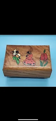 VINTAGE WOODEN MUSIC JEWELRY BOX Plays Y VIVA ESPANA Hand Painted • $20