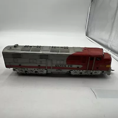 Marx Santa Fe 1095 Locomotive Shell Damaged W/ 2 Non Powered Trucks *for Parts* • $19.99