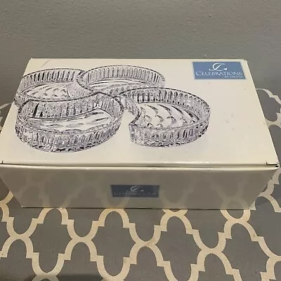 Mikasa Celebrations Crescent Serving Dish Set Of 4 Open Box. • $15