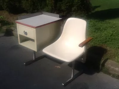 Vintage HOWELL PhoneTable With Shell Chair -Aluminum Frame - Very Nice • $210