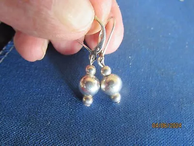 Vintage Sterling Silver Three Silver Balls Pierced Wire Earrings • $6.99