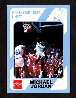MICHAEL JORDAN 1989-90 Collegiate Collection #14 North Carolina's Finest - *04 • $3