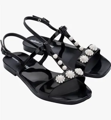 Melissa + Jason Wu White Daisy Beaded T-Stap Flat Jelly Sandals Sz 9 New • $49.96