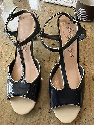 M & S Woman Navy And White Strappy Shoes (Marks And Spencer) Size 6  60’s Style • £10