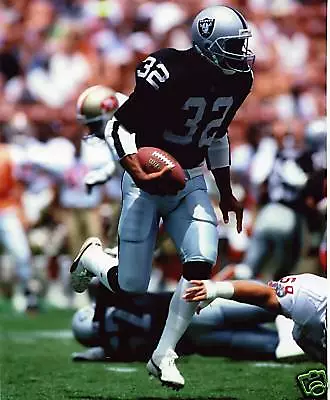 Marcus Allen Oakland Raiders 8x10 Sports Photo #30 • $2.99