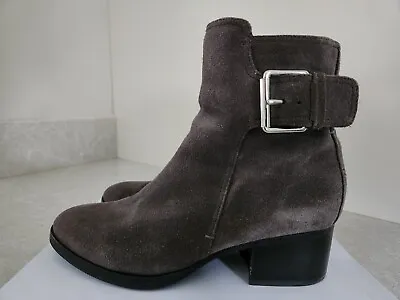 Via Spiga Gray Suede Ankle Boots Women's Size 6.5 • $18