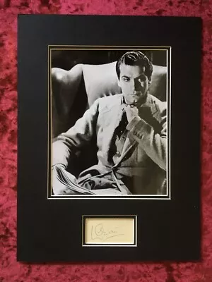 Laurence Olivier CERTIFIED Signed Autographed  16x12”  Display +  COA • £125