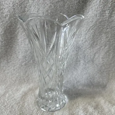 Crystal VASE ~ Scalloped 8-3/4  Vase  Made In USA • $18