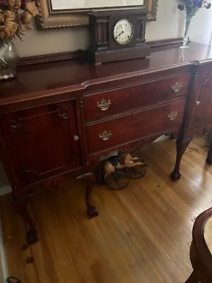 Antique Chippendale Dining Set • $1909