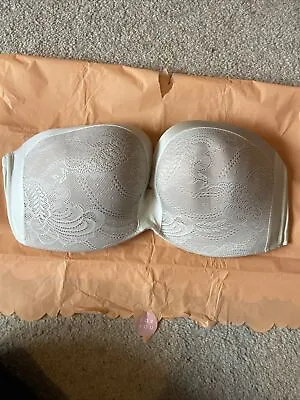 Wonderbra Ivory Bra 32FF Lace Ultimate Strapless Underwired • £6