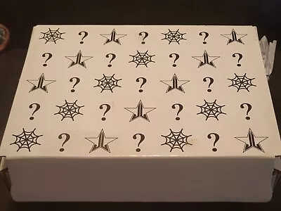 Jeffree Star Halloween Premium Box 2021 • $150