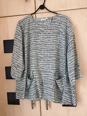 Masai Green Print 3/4 Sleeve Boxy  Loose Fit Top Size XL 16 - 18. Pockets  VGC • £14.99