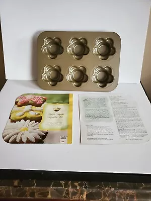 Williams Sonoma 2008 Daisy Crown Cupcake Pan New In Package • $14