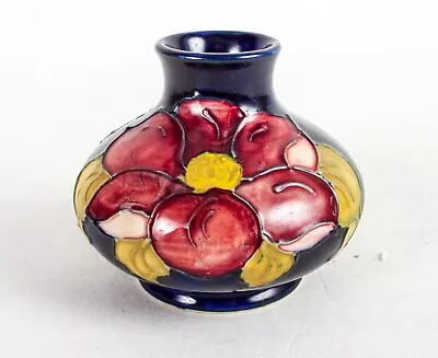 Moorcroft 'Anemone' On Blue Small Squat Vase - Made In England • $220.20