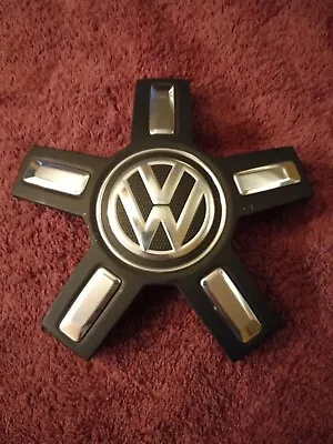 Volkswagen Center Cap 3go.601.149.c. (used) • $26.91