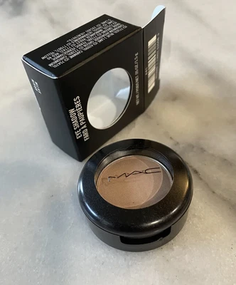 £12.99 • Buy MAC Eye Shadow Grain Satin New In Box Golden Beige Icy Shimmer