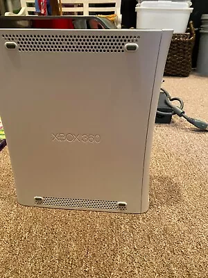 Microsoft XBox 360 Pro 4GB 2K6 Bundle - White • $65