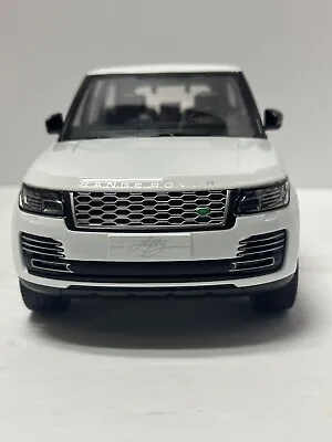 1:18 2020 Range Rover HSE With Headlight & Taillight LEDS Diecast White • $50