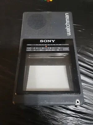 Vintage 1987 Sony FD-42A White Watchman Coat Pocket Television TV Portable Black • $8.28