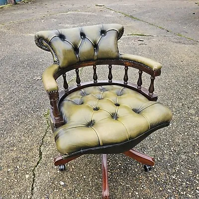 Chesterfield Antique Captains / Office  Wood/leather Green Swivel/tilting Chair • £249