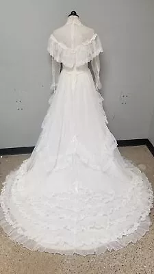 Vtg Bridallure By Alfred Angelo Long Sleeve Ruffled Lace Wedding Dress • $115
