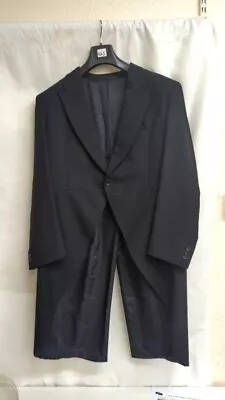 TURO TAILORING Black Tail Coat (size 42s) - CG R07 • £7.99