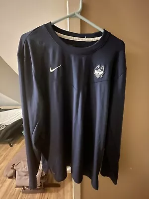 UConn Nike Men’s Longsleeve Shirt Dry Fit • $5.99