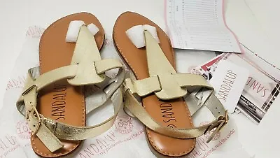 SANDALUP Thong Flat Summer Sandals T-Strap  Ankle Strap Gold Size 5  • $24.95