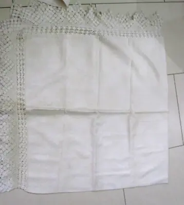 Vintage White Cotton Lace Edged Tableclothvgc Condition 140 X 160 Cm • £9.99