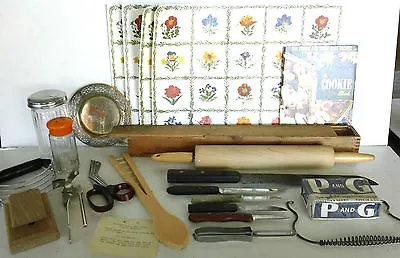 20 Pc. Kitchen Miscellaneous Utensil Gadgets From Grandma’s Junk Drawer • $9.80