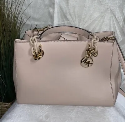 Michael Kors Cynthia Medium Saffiano Soft Pink Leather SatchelNWOT • $90