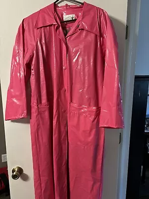 Kenn Sporn Wippette BARBIE PINK Raincoat Trench Coat Long Size M Vinyl. EUC • $79.80