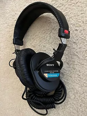 Sony MDR-7506 Over The Ear Headphones - Black • $50
