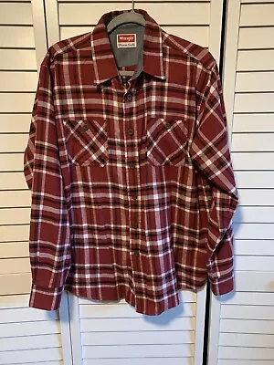 Wrangler Premium Quality Cotton Flannel Cayenne Plaid Long Sleeve Shirt Mens LG • $14.33