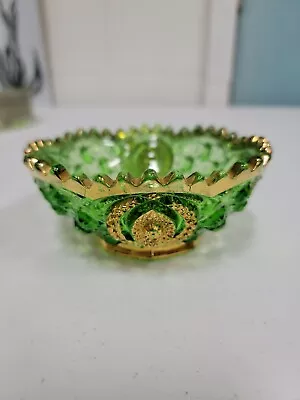 $12.40 • Buy 1 BERRY DISH / ICE CREAM SERVING BOWL Gilt Green Zipper Scallop English Hobnails