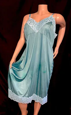 $24.99 • Buy 48 50 3X Vintage Silky Sheer Nylon Full Dress Slip Chantilly Lace Flaw~ READ