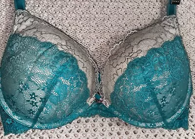 Victoria's Secret 38D Dream Angels Two-Tone White & Teal Plunge Lace Bra Sexy • $7.85