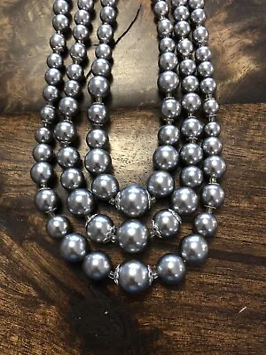 Gorgeous Vintage 3 Strand Gray Faux Pearl Necklace With Silver Tone Marked Japan • $18