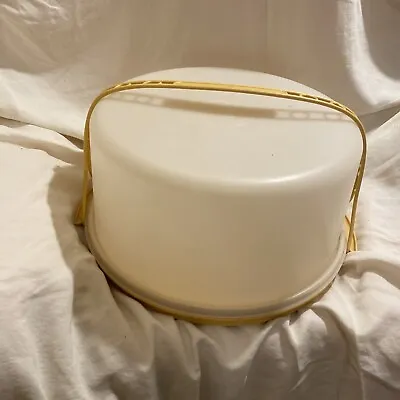 $14.99 • Buy Vintage Tupperware Harvest Gold Cake Carrier With Handle #1256-3  12”