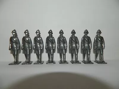 8 Vintage Britains Lead Original Unpainted Castings Mountain Artillery Soldiers • £9.99